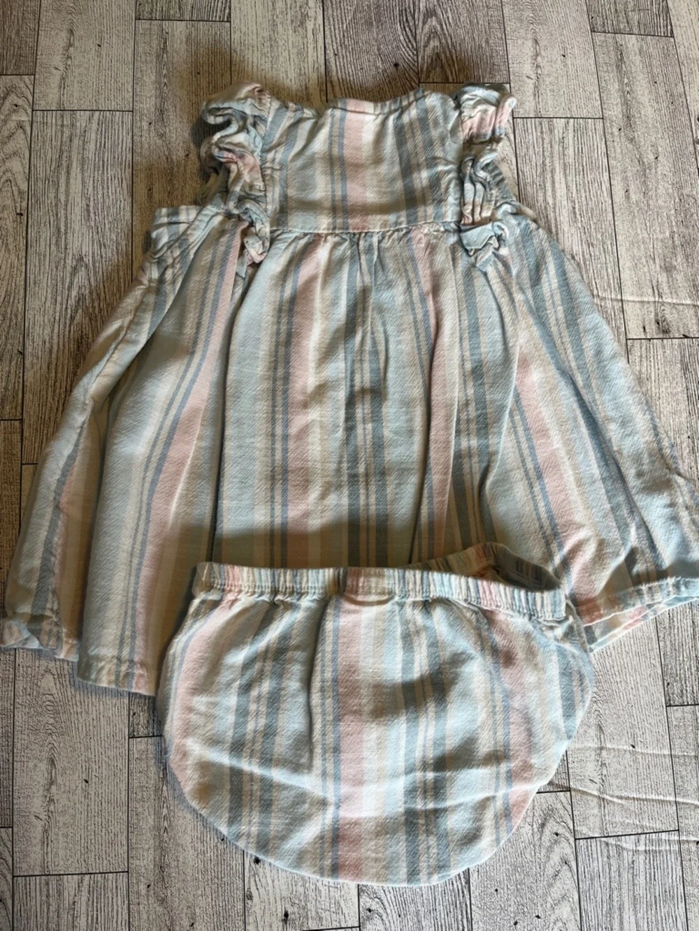 Carter's Pastel Stripe Dress with Matching Bloomer Size 6 Months